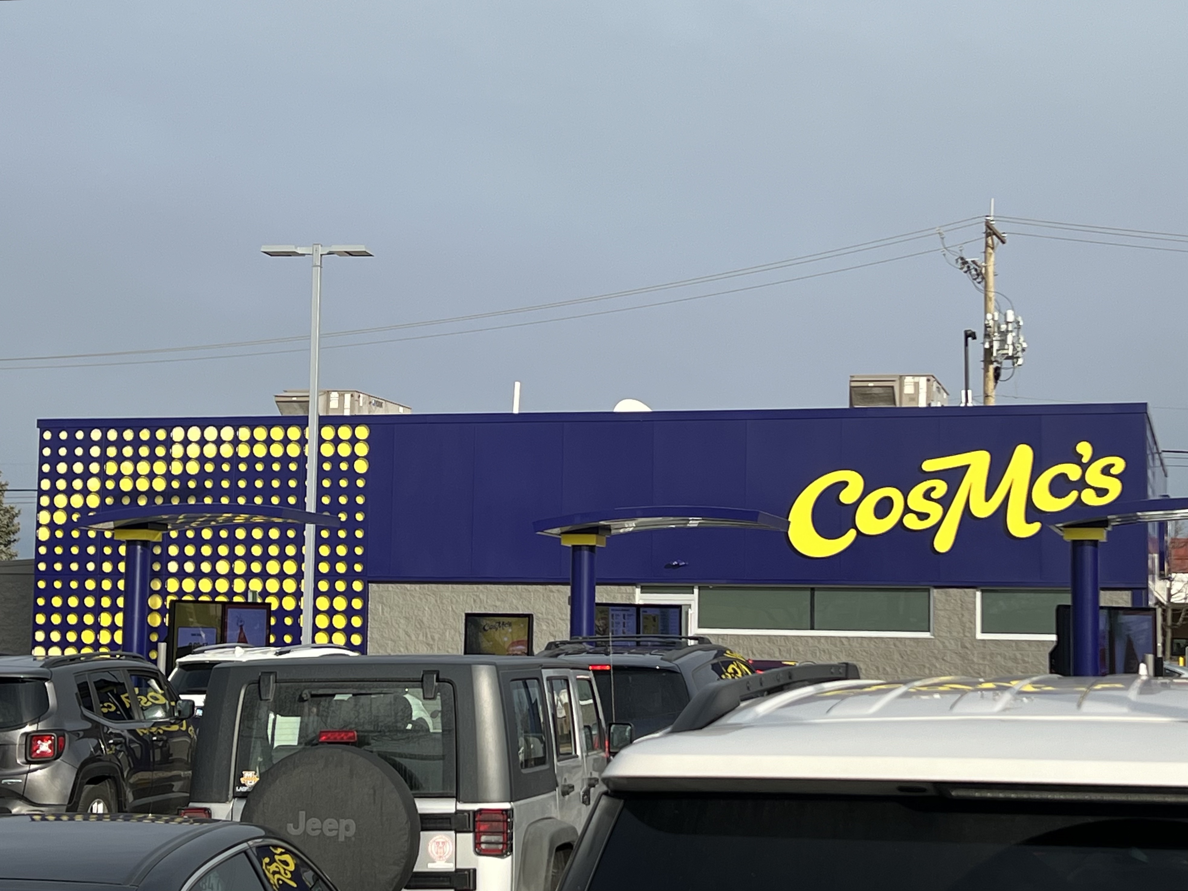 McDonald's CosMc's: The Space-Age Beverage Revolution (Image Credits: Wikimedia)