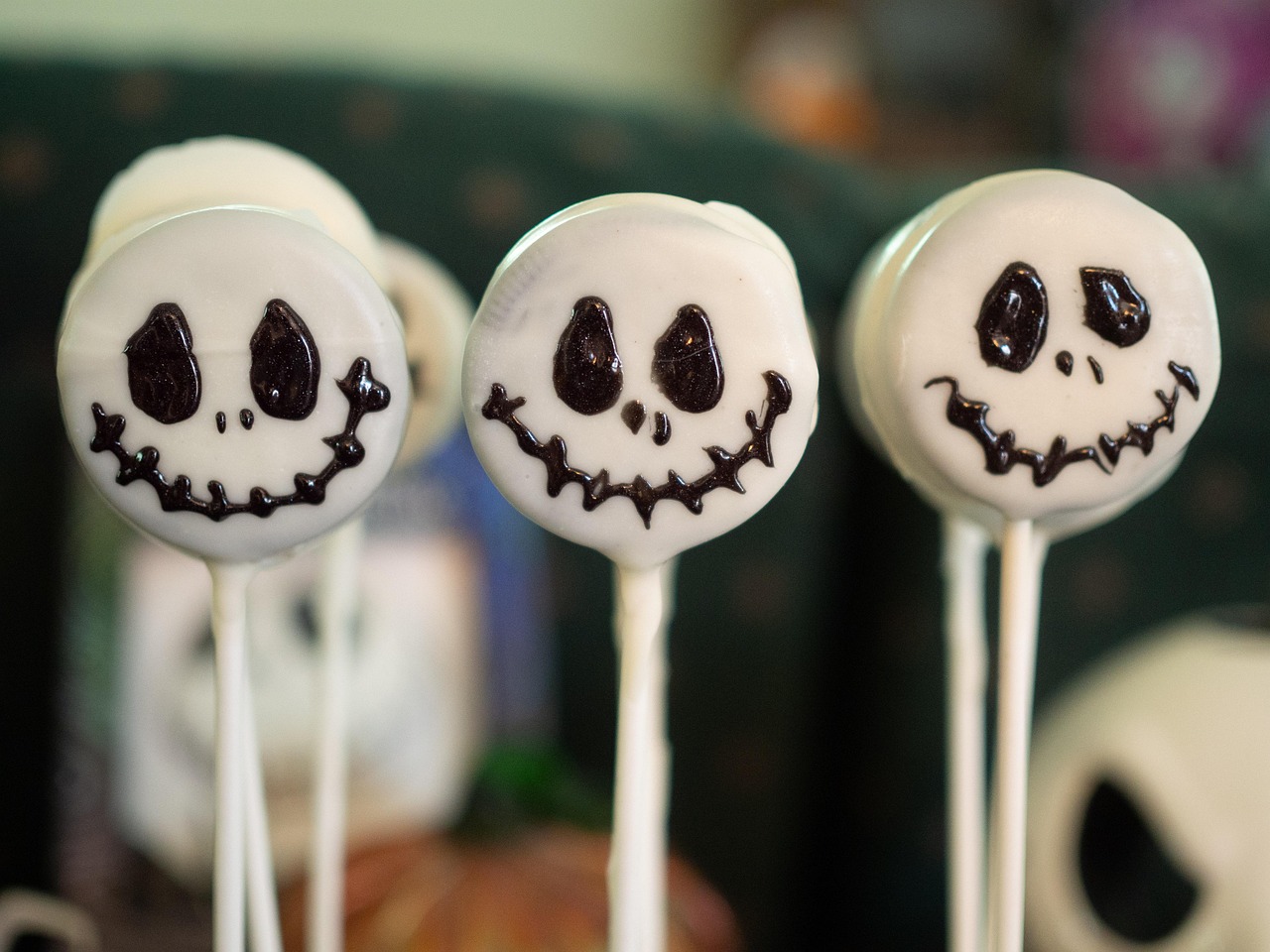 Jack Skellington Hot Cocoa Bombs (image credits: pixabay)