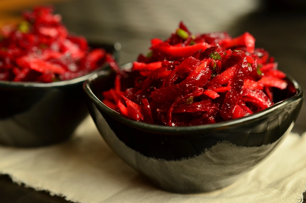 Beet Hummus Recipes (image credits: rawpixel)