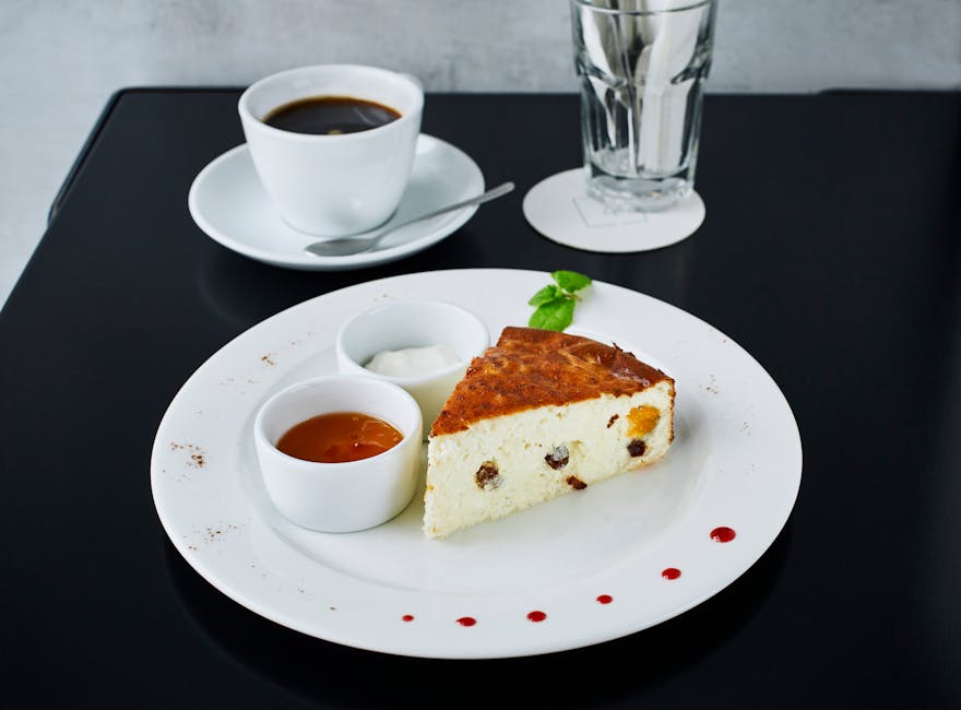 Using Sauces to Enhance Presentation (image credits: pexels)