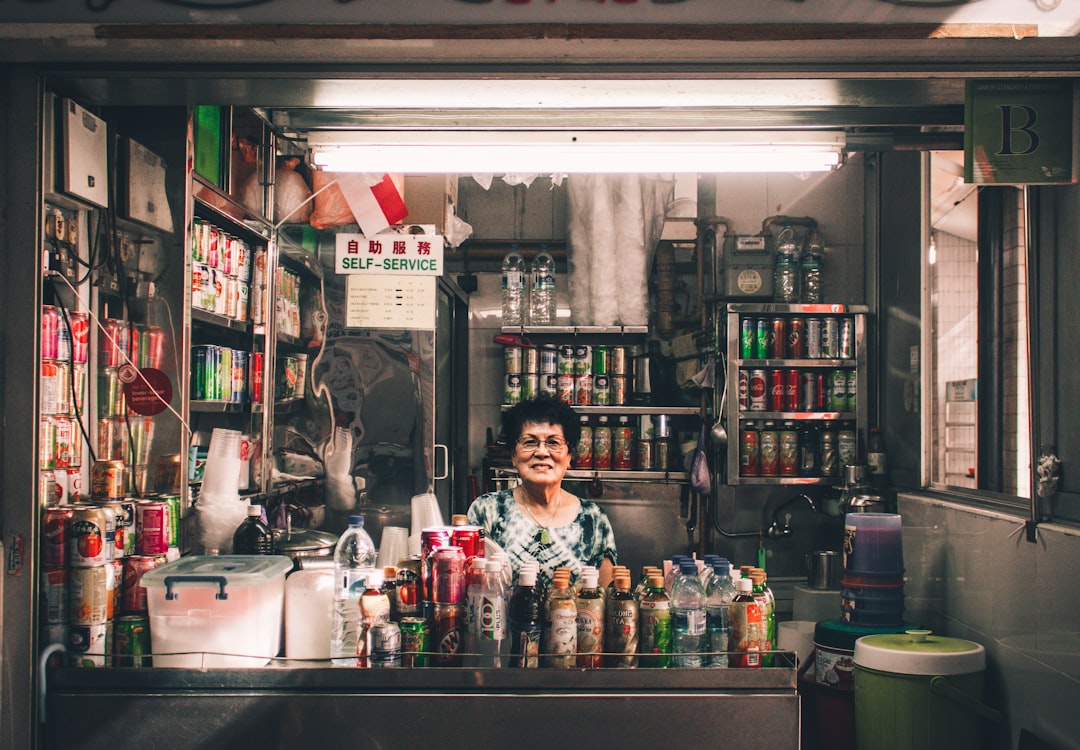 Singapore 🇸🇬 – The Michelin-Starred Hawker (image credits: unsplash)