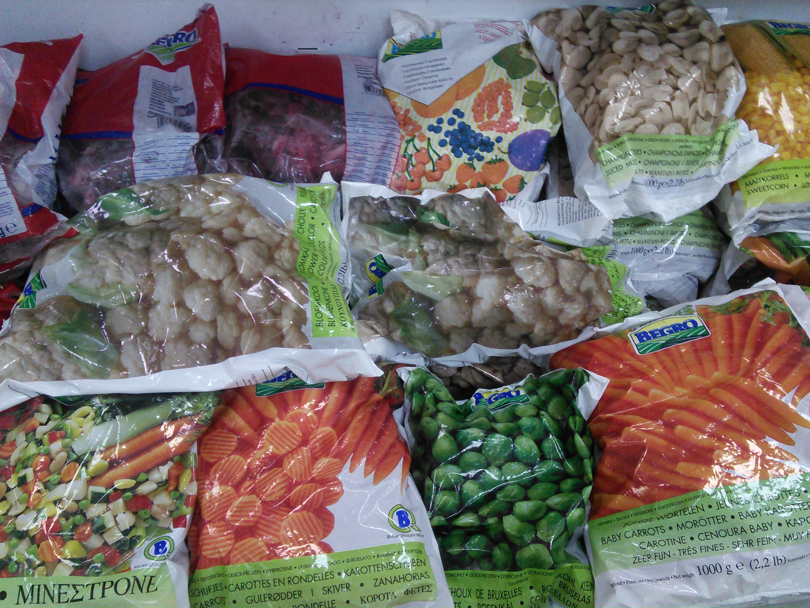 Brussels Sprouts: The Mini Cabbages of Disappointment (image credits: wikimedia)