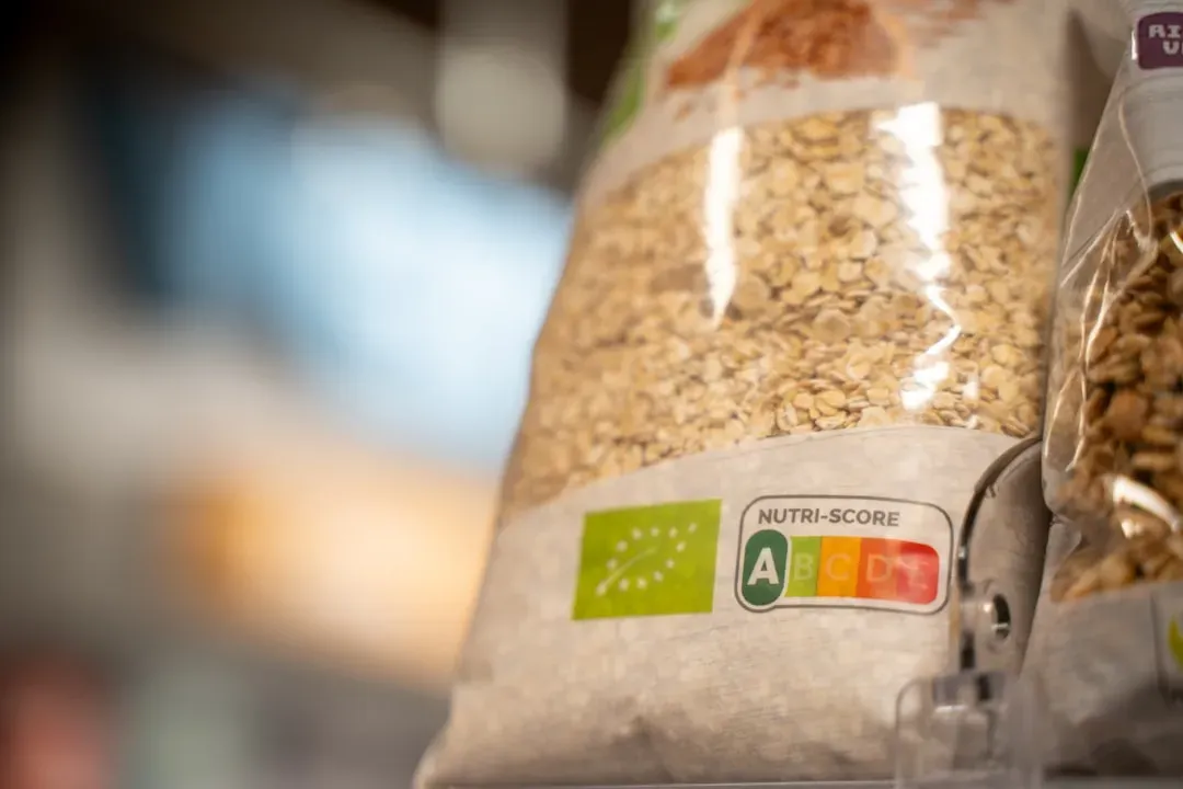 What Organic Labels Actually Guarantee - and What They Don't (Image Credits: Unsplash)