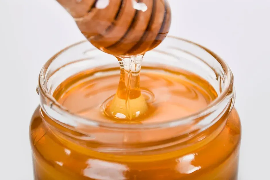 When Honey CAN Go Bad (Yes, Really) (Image Credits: Pexels)