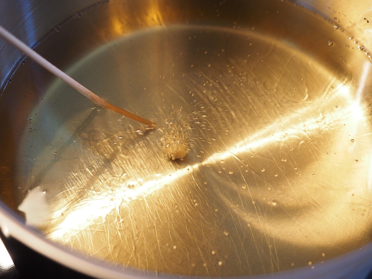 Deep Frying Creates Dangerous Chemical Compounds (image credits: pixabay)