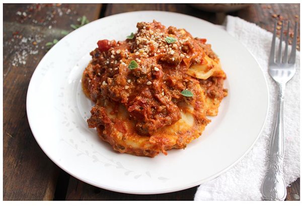 Utilize a Slow Cooker for Easy Meals (image credits: wikimedia)