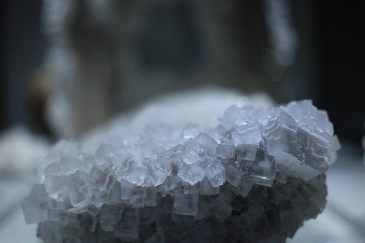 The Science of Salt Crystals (image credits: pixabay)