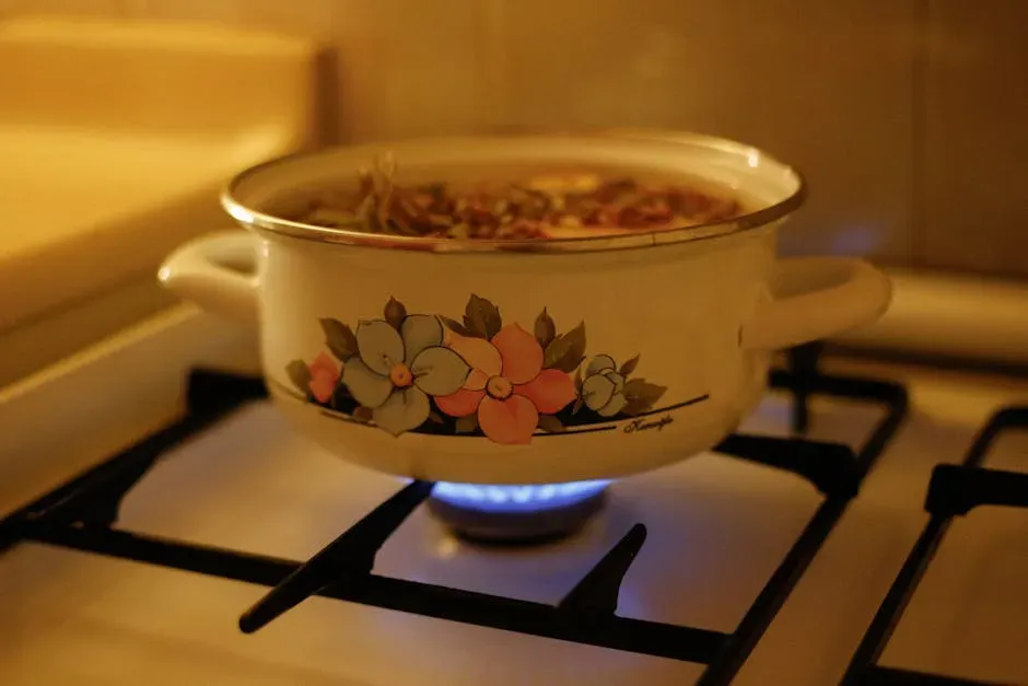 Technique #4: Simmering - The Quiet Temperature Control (Image Credits: Pexels)