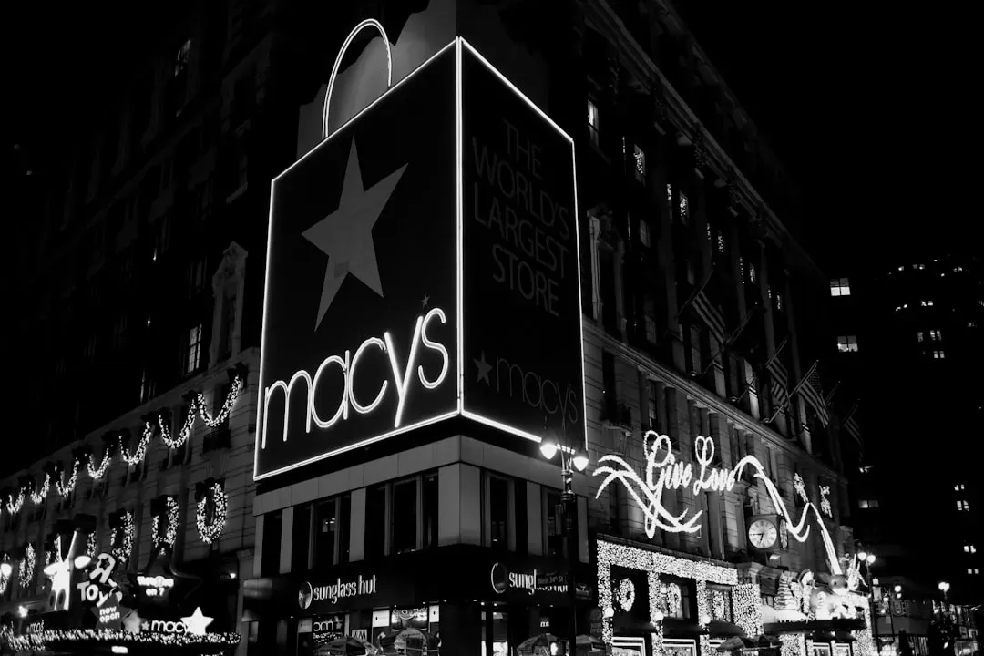 Macy's Continues Its Dramatic Downsizing (Image Credits: Unsplash)