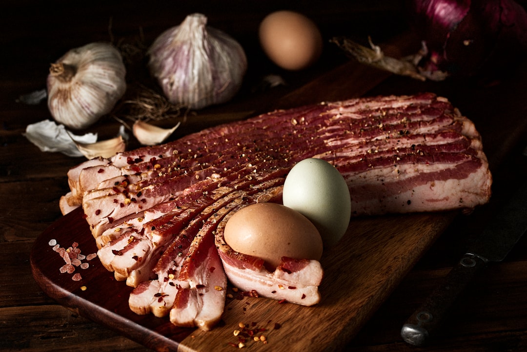 Bacon: The Crispy Culprit of Instant Blood Pressure Spikes (image credits: unsplash)
