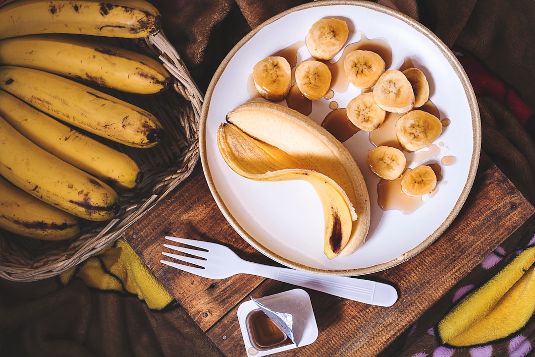 Bananas & Other High-Potassium Foods (Oranges, Spinach, Potatoes) (image credits: unsplash)