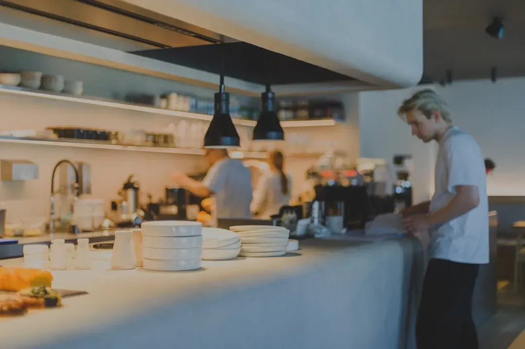 What a Restaurant Wholesaler Actually Is (Image Credits: Unsplash)