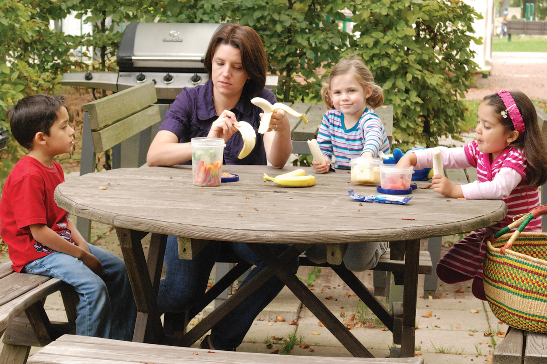The Emotional Connection to Snacking (image credits: wikimedia)