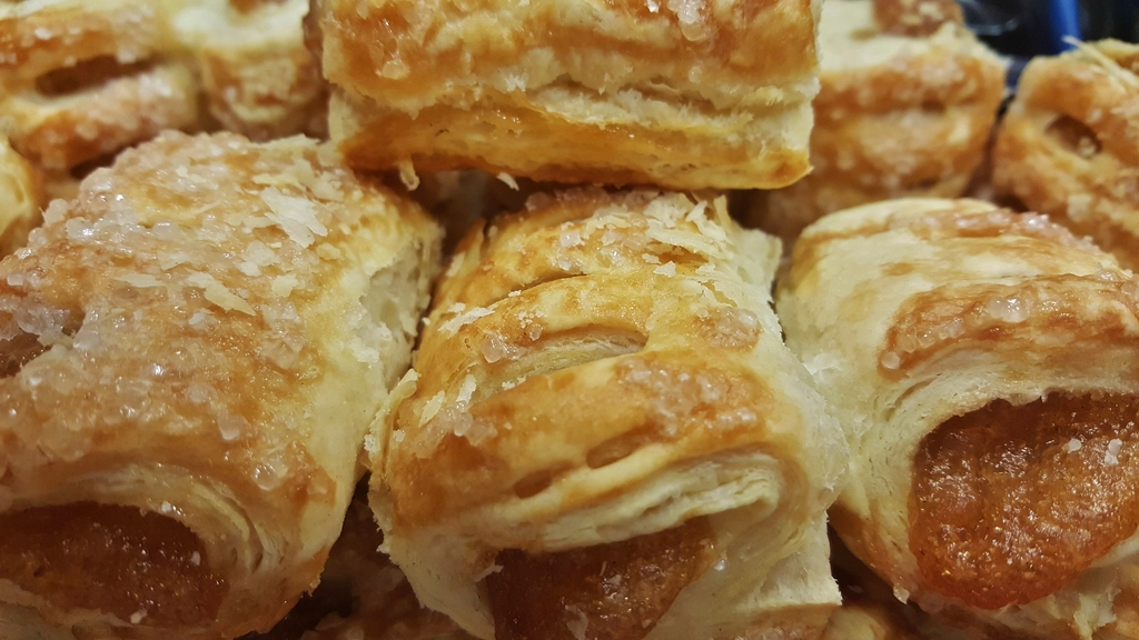 Gourmet Puff Pastry (image credits: rawpixel)