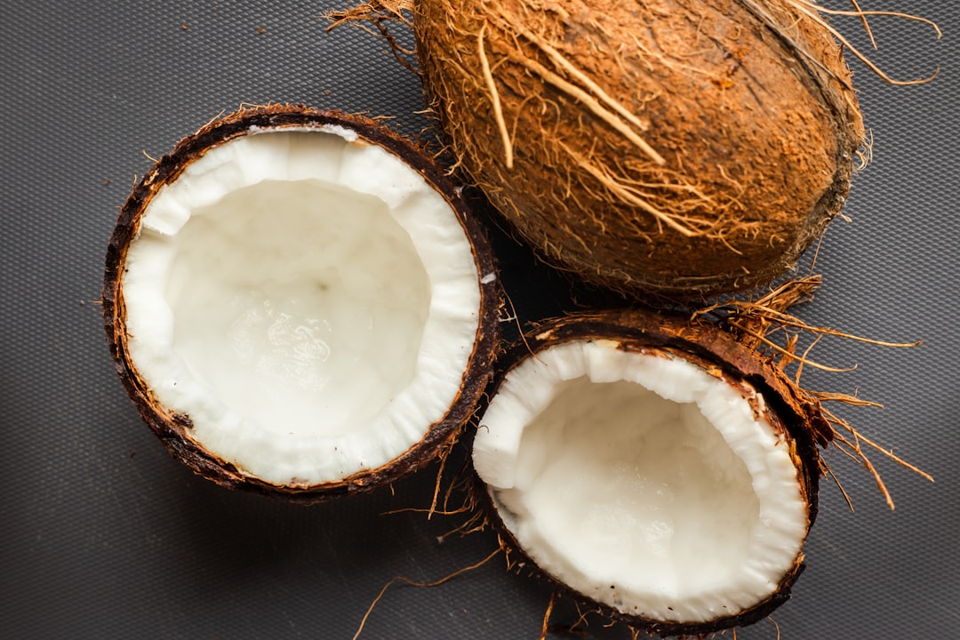 Coconut Oil: The Overpriced Calorie Bomb (image credits: unsplash)