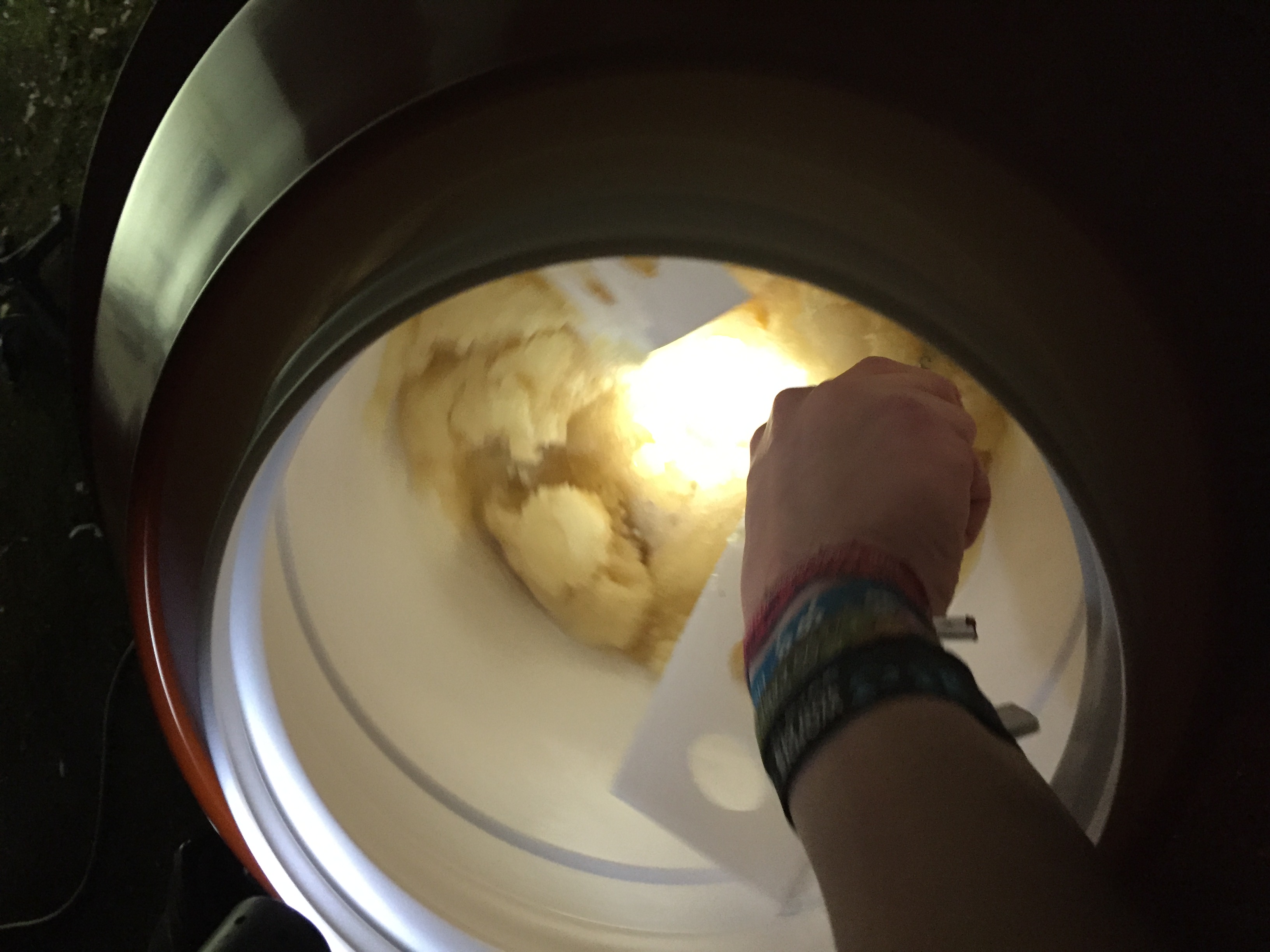 Stand Mixers: The Muscle of Modern Baking (image credits: wikimedia)