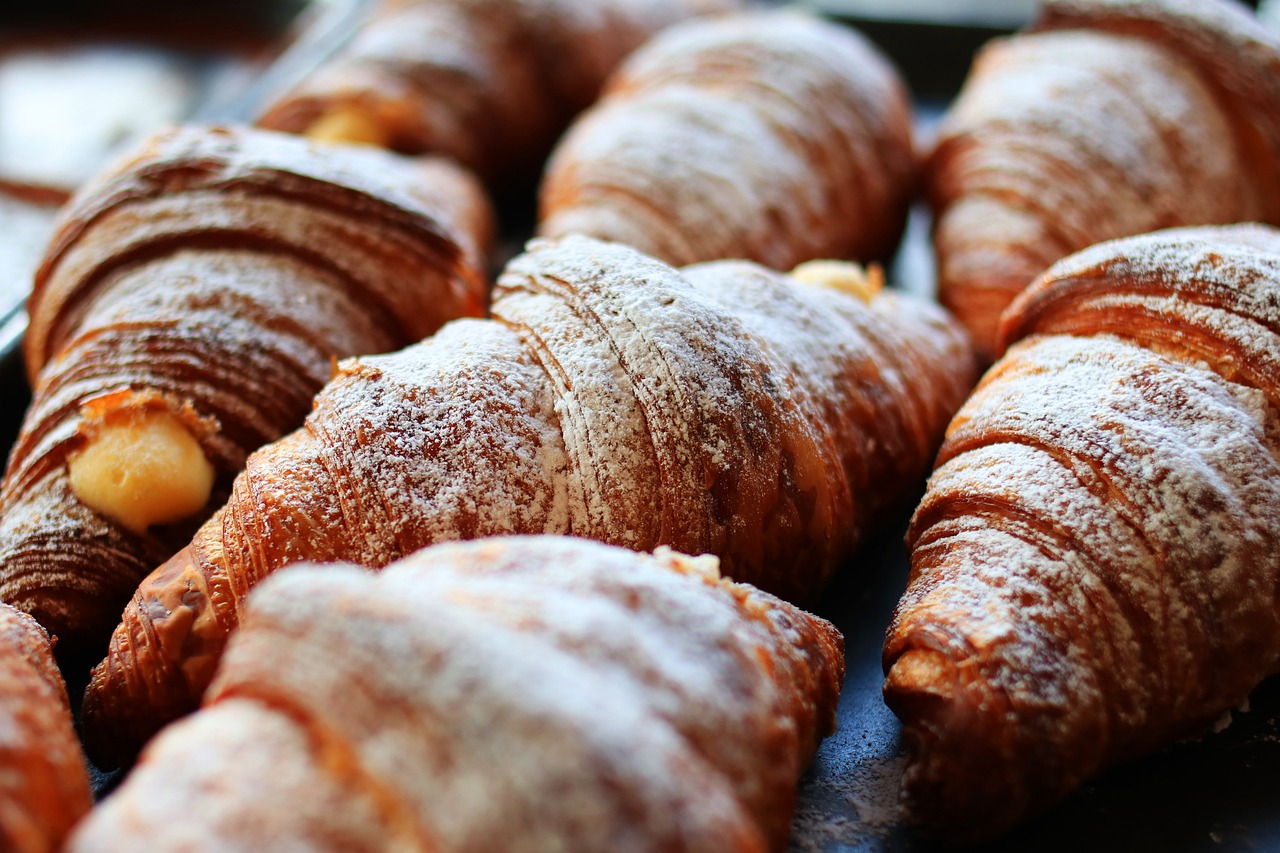The Rise of Artisanal Bakeries (image credits: pixabay)
