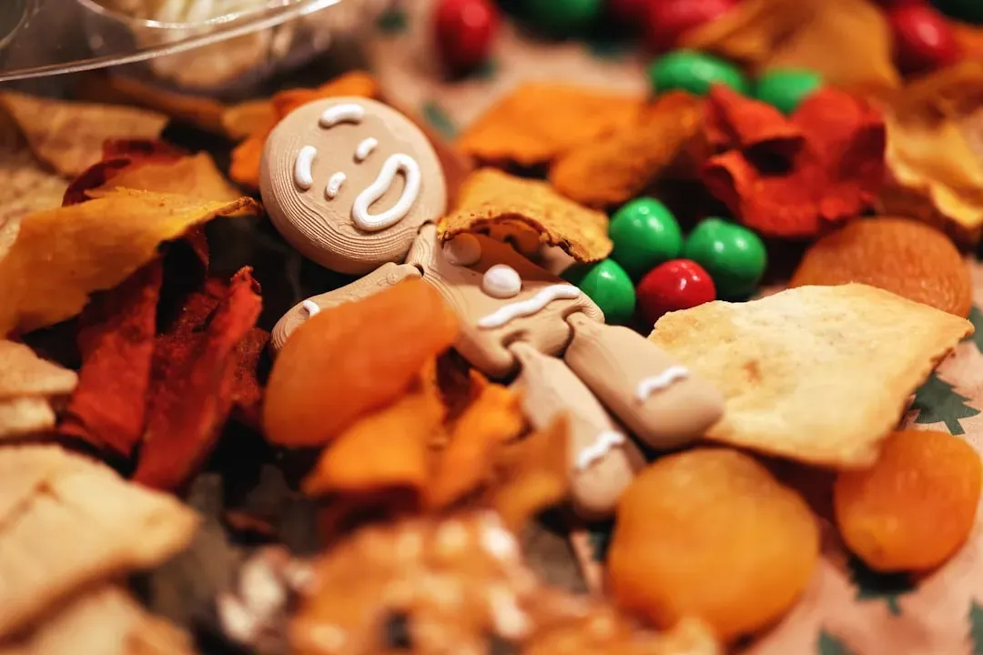 8. Stale, Room-Temperature Late-Night Snacks Nobody Wanted (Image Credits: Unsplash)