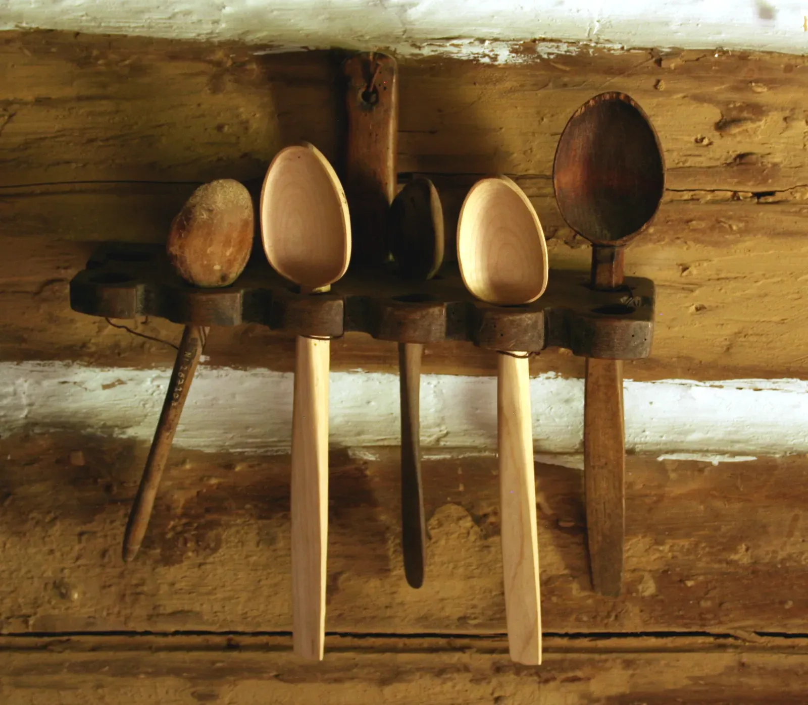 5. A Collection of Wooden Spoons (Image Credits: Wikimedia)