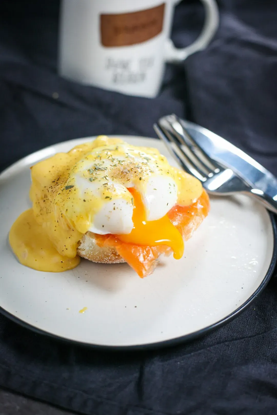Eggs Benedict (Image Credits: Unsplash)