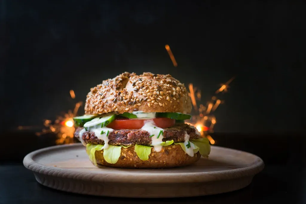 9. Plant-Based Meat Burgers: The Hype Has Officially Fizzled (Image Credits: Flickr)