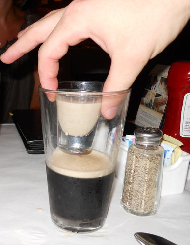 The Infamous Irish Car Bomb (image credits: wikimedia)