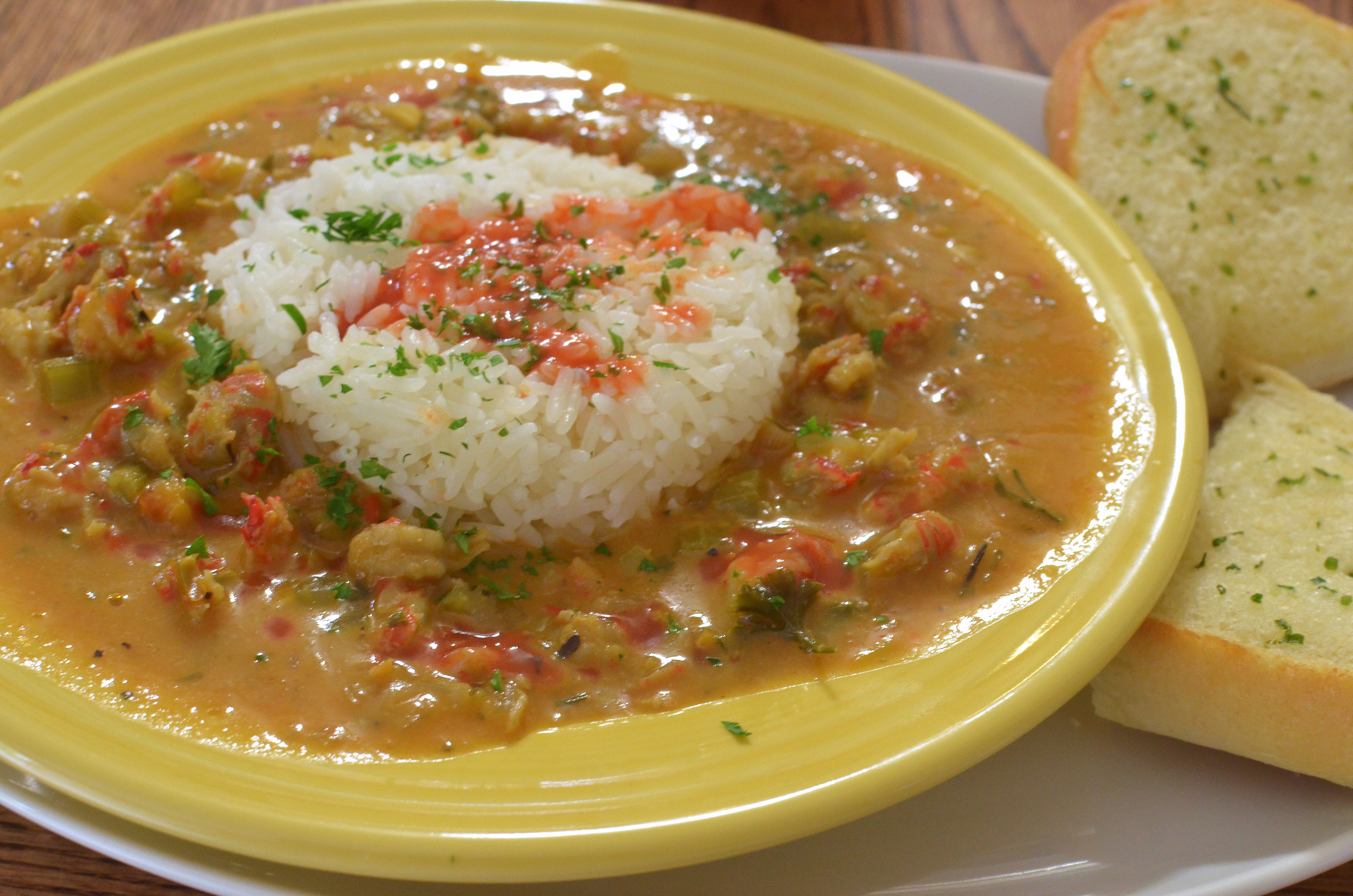 Crawfish Étouffée: Louisiana's Smothered Treasure (Image Credits: Unsplash)