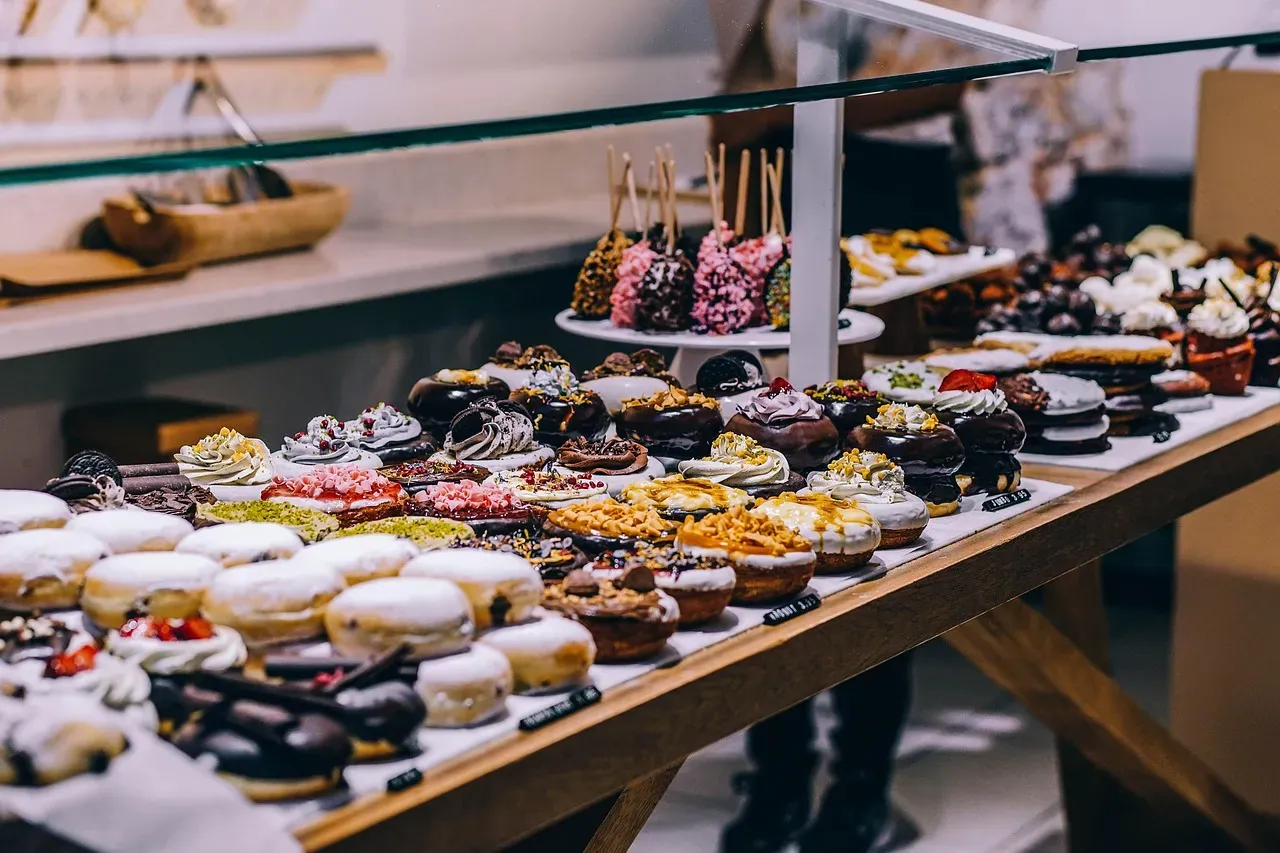 4. In-Store Bakery Items (Image Credits: Pixabay)