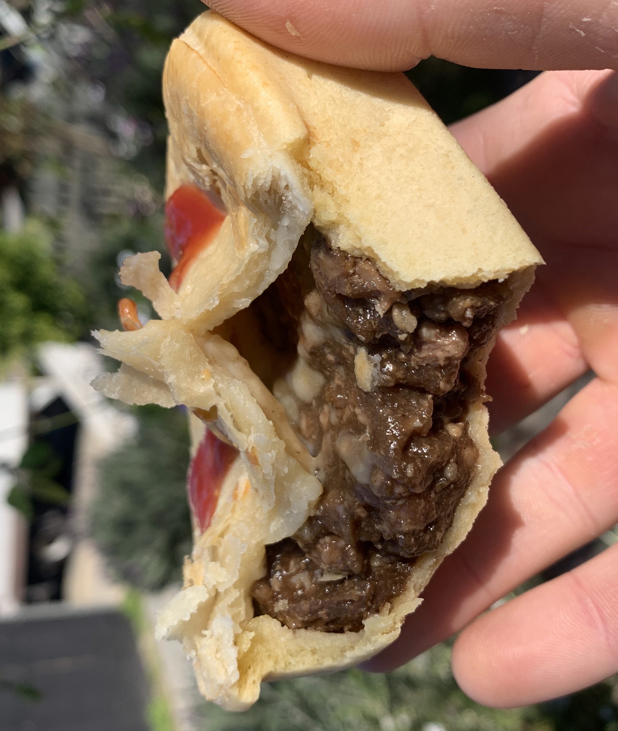 British Meat Pies: Heartwarming and Hearty (image credits: wikimedia)