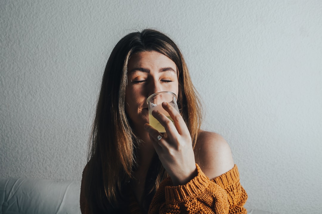 Eating Too Fast and Not Chewing Enough (image credits: unsplash)