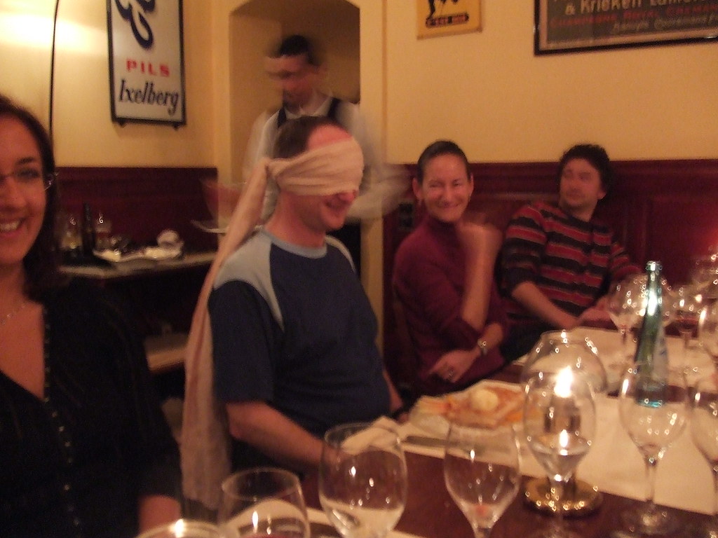 Conversation Changes Around the Table (image credits: flickr)