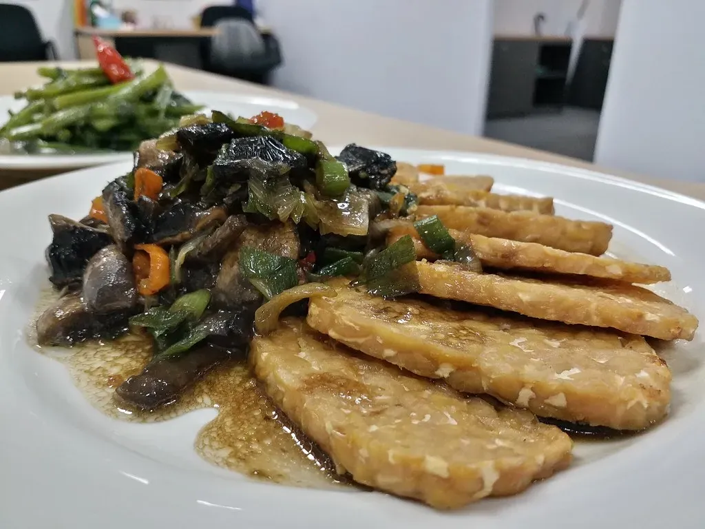 Final Thought (Black_Claw, Flickr, CC BY 2.0)