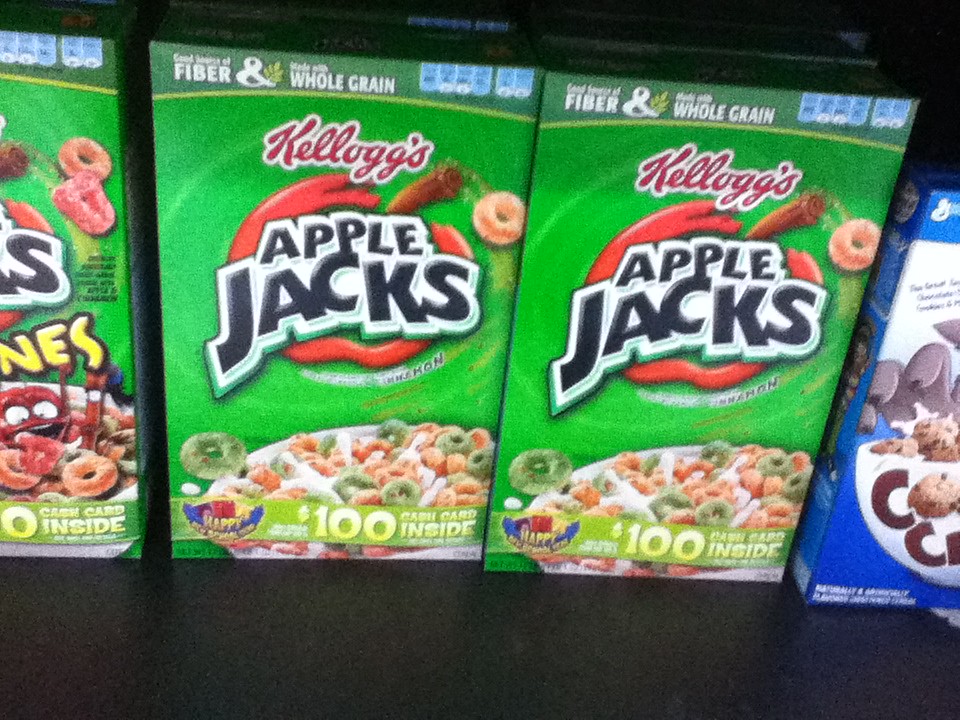 Kellogg’s Apple Jacks: Fruity and Deceptively Sweet (image credits: flickr)