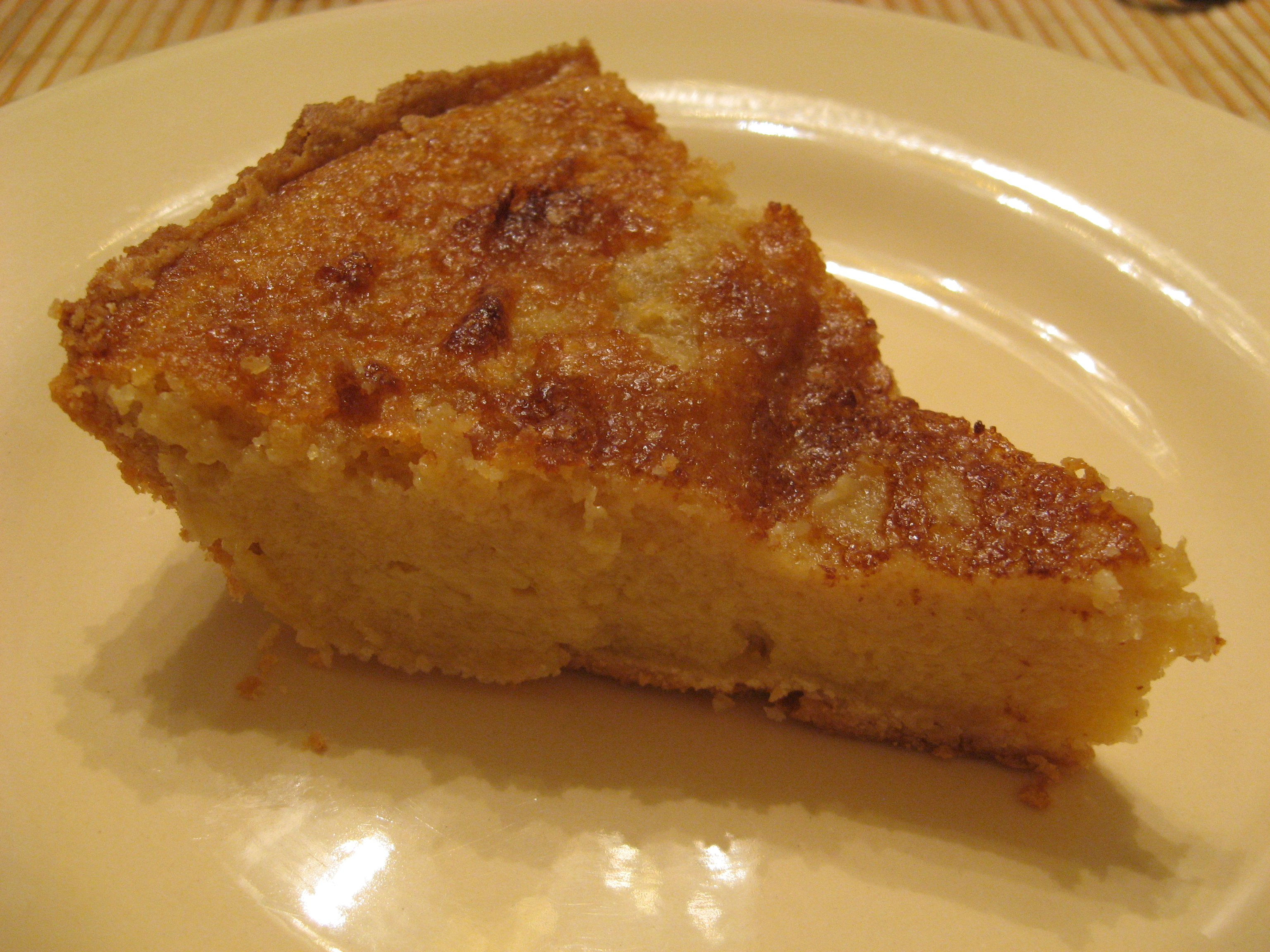 Chess Pie: The Pantry Staple Masterpiece (Image Credits: Wikimedia)