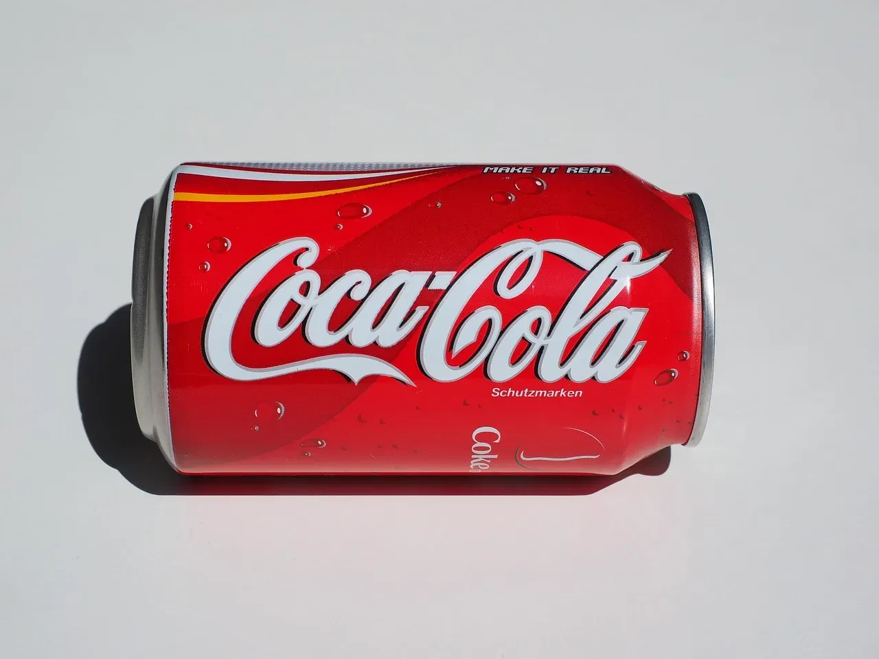 1. Jolt Cola: The Soda That Literally Ran on Caffeine (Image Credits: Pixabay)