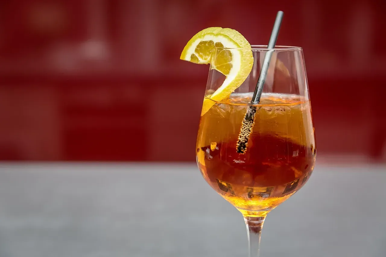 Gemini: The Aperol Spritz (Image Credits: Pixabay)