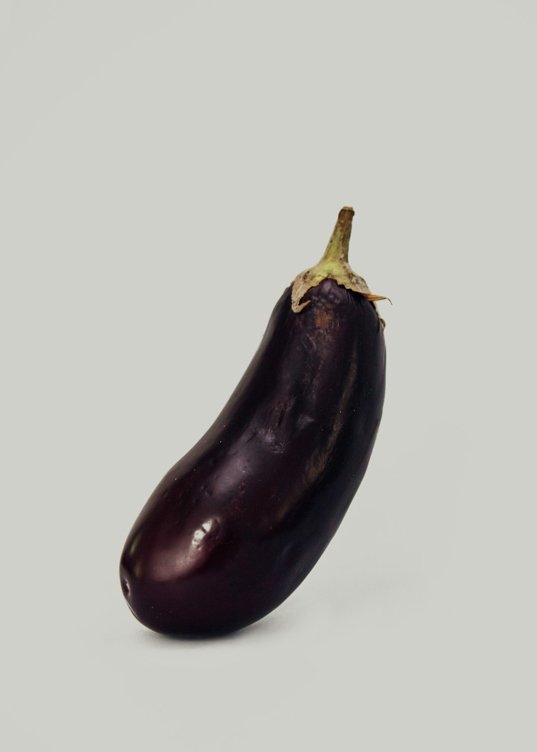 Eggplant: Underrated Hero for Cholesterol Management (image credits: unsplash)