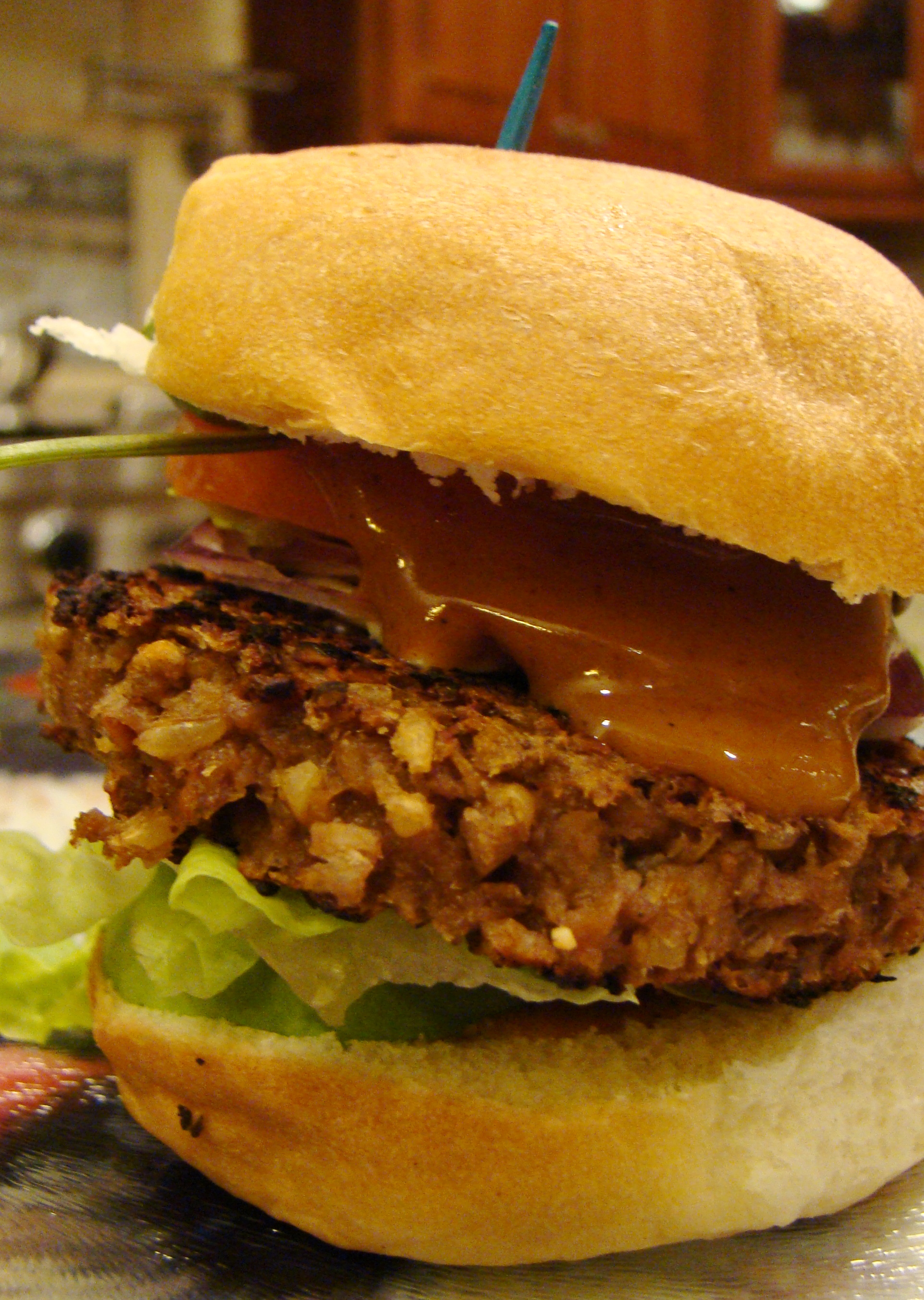Dave's Hot Chicken's Cauliflower Sliders (Image Credits: Wikimedia)