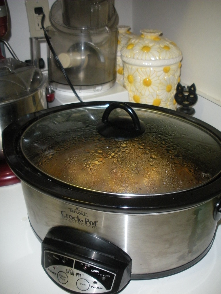 Pot Roast with Vegetables - Sunday Dinner Made Easy (image credits: flickr)