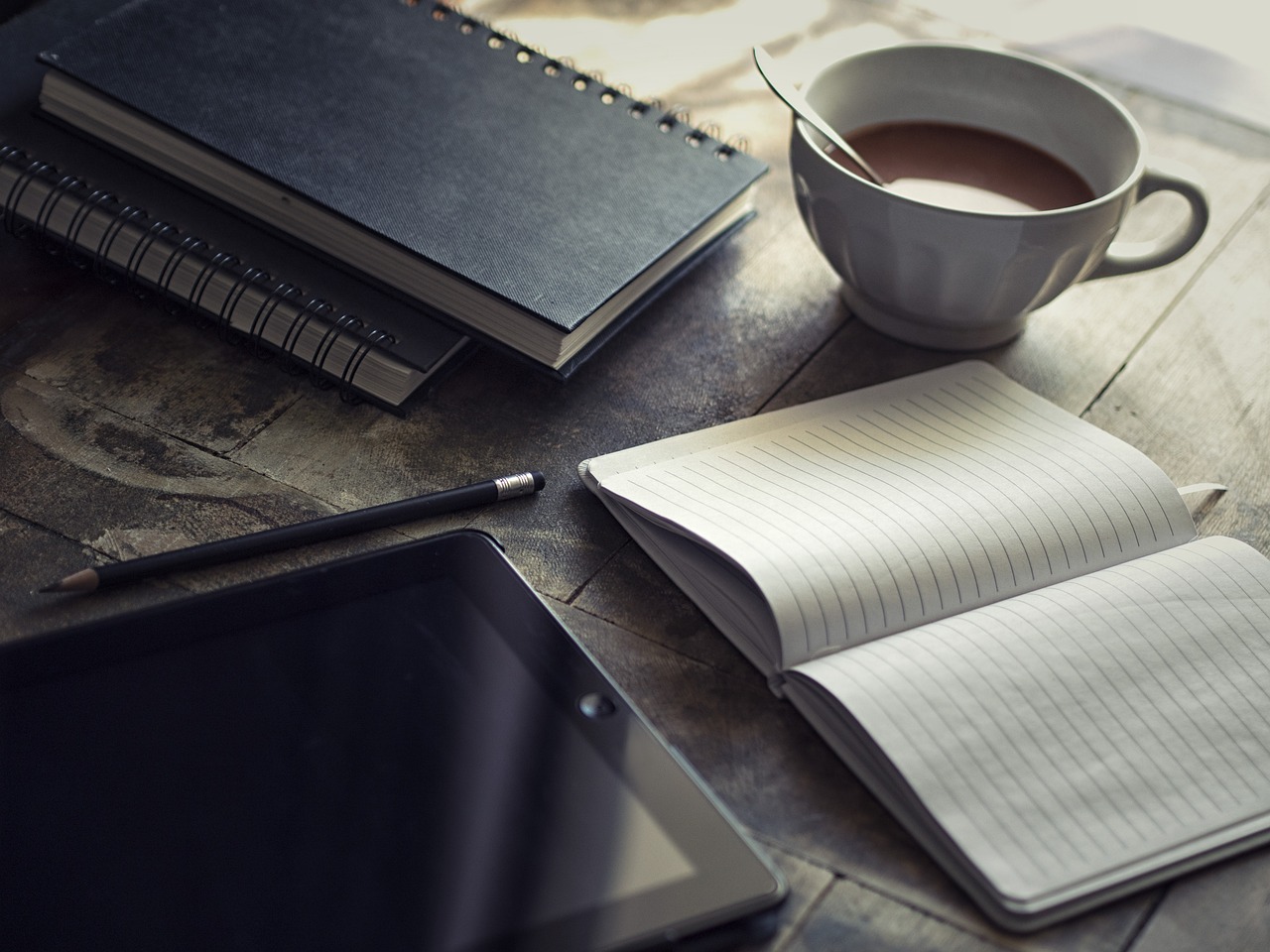 Chocolate and Stress Response: Real-World Workplace Studies (image credits: pixabay)