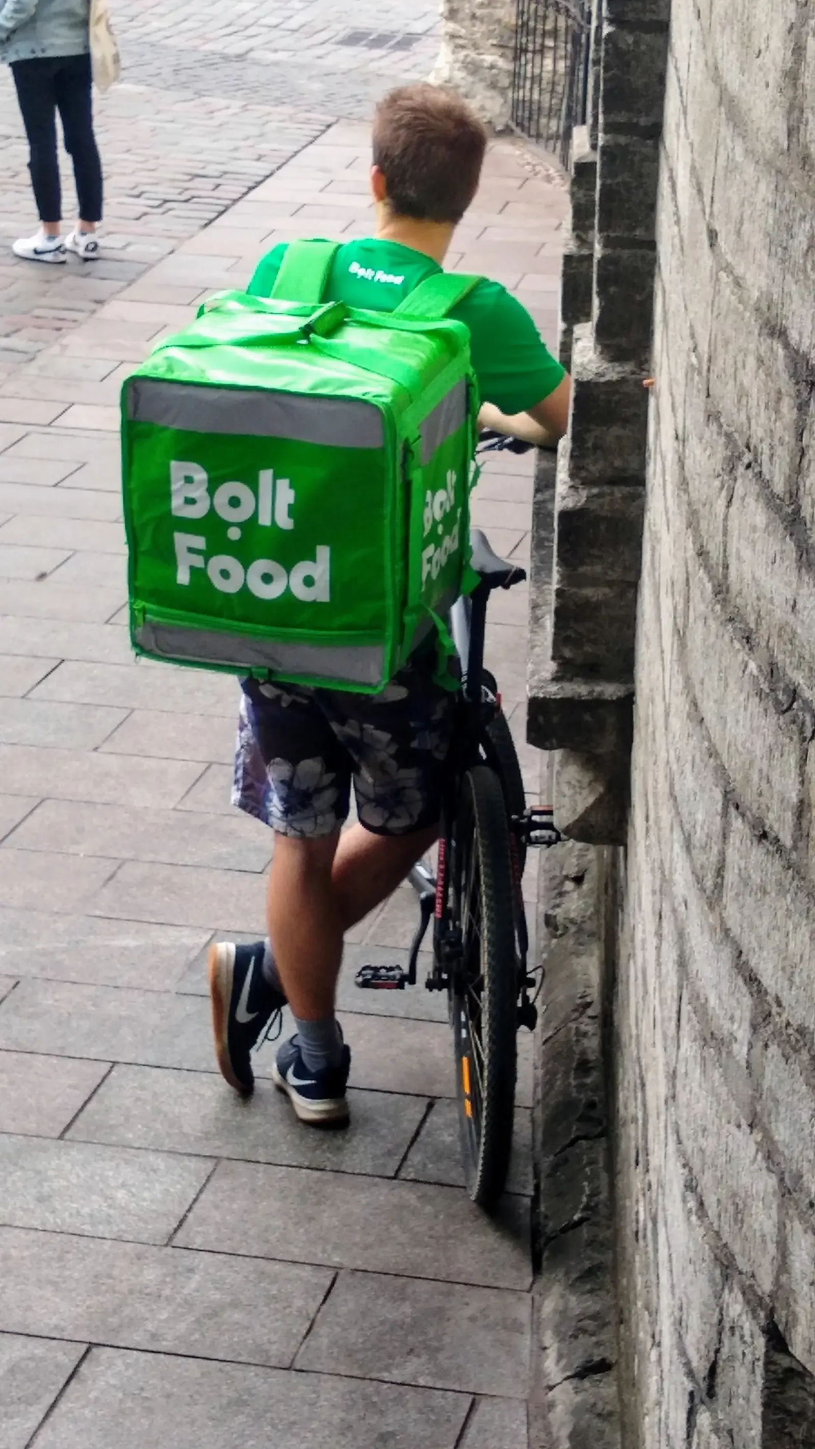 Convenience Culture and the Food Delivery Factor (By Dmitry G, Public domain)