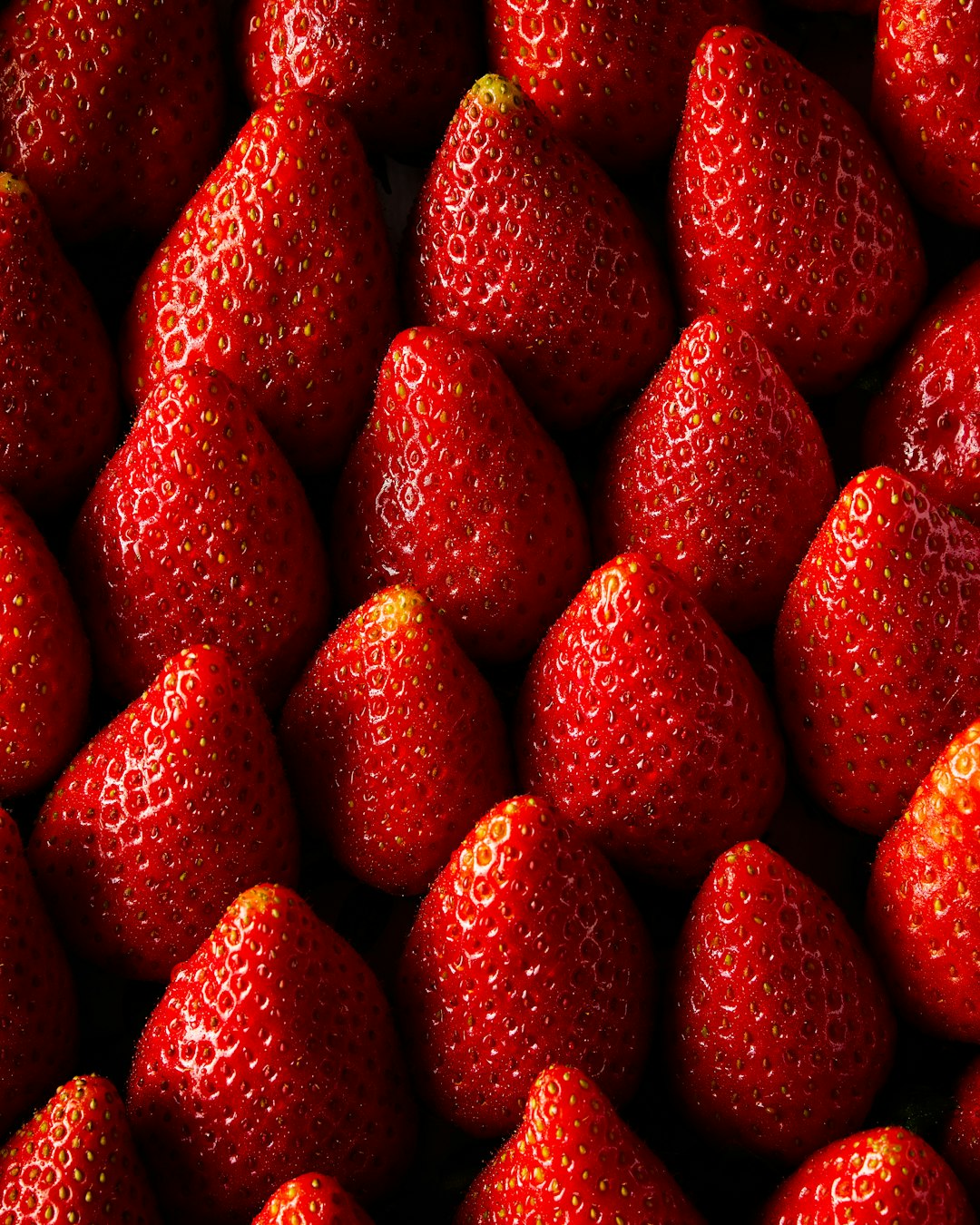 Strawberries: The Sweet Fiber Treat (image credits: unsplash)