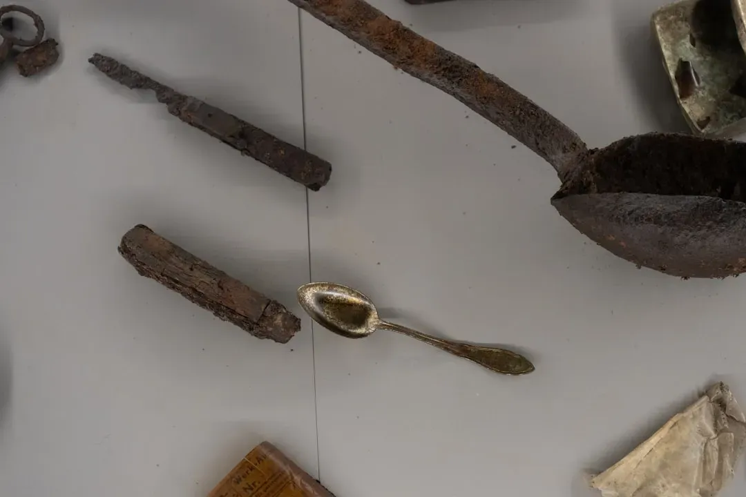 The Spoon Was Born Long Before the Fork (Image Credits: Unsplash)