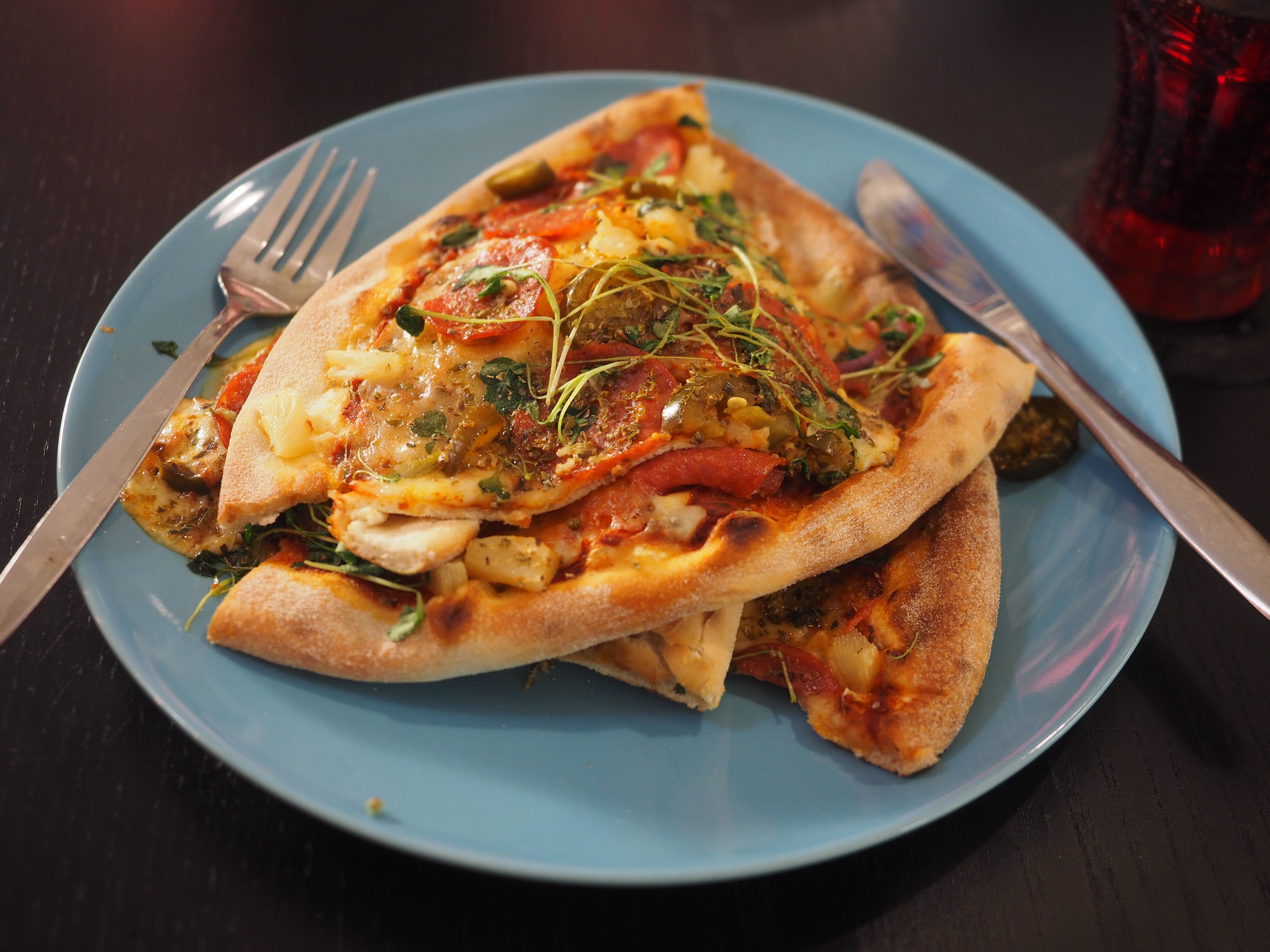 Storage Tips for Better Reheating Results (image credits: wikimedia)