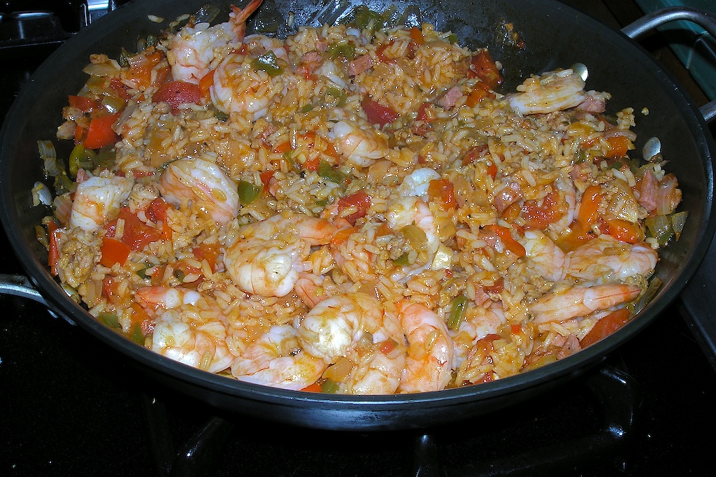 Simple Shrimp Jambalaya: A Taste of the South (image credits: wikimedia)