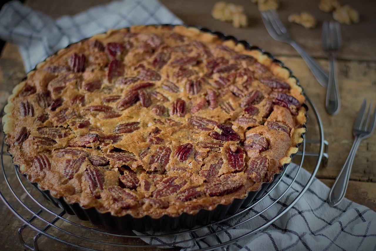 Pecan Pie: A Nutty Delight (image credits: pixabay)