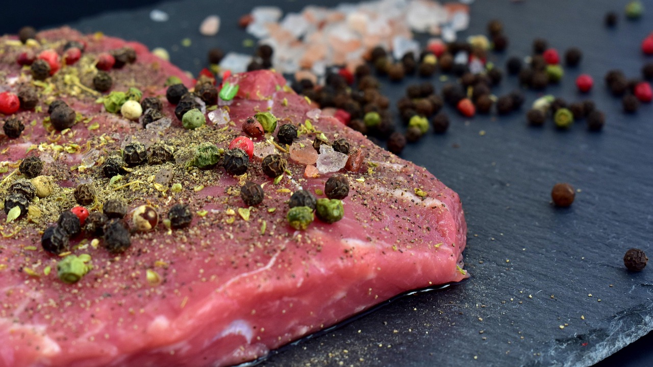 Your Steak Gets Way More Salt Than You Think (image credits: pixabay)