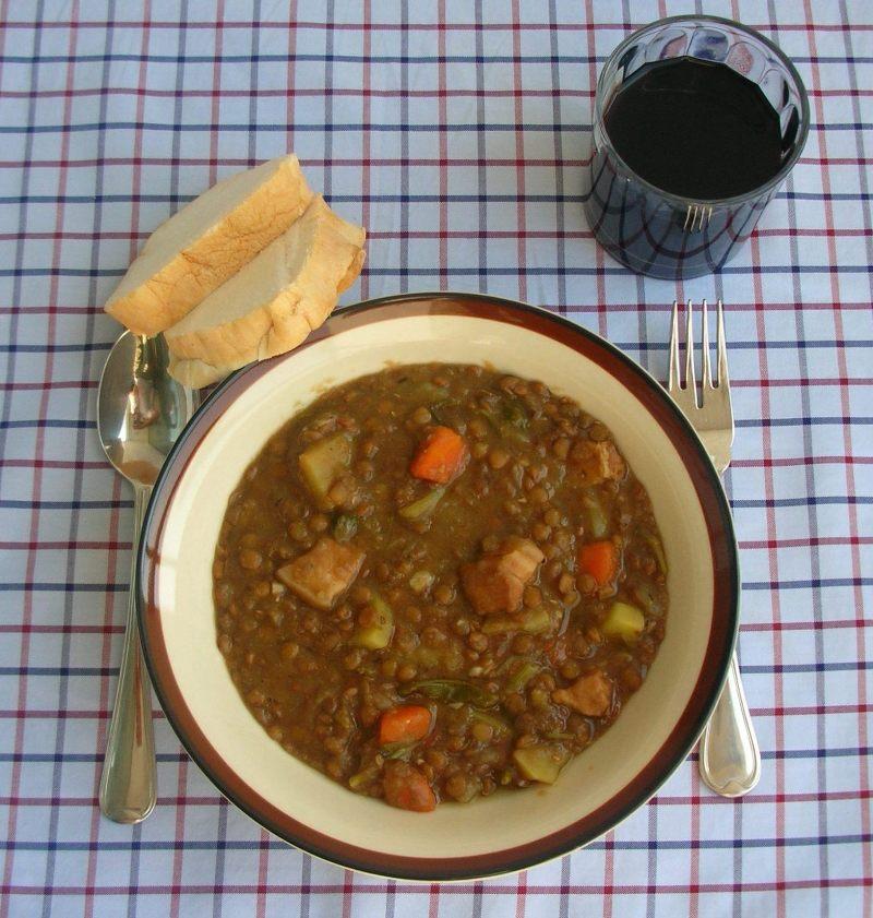 Vegetarian Lentil Stew (image credits: wikimedia)