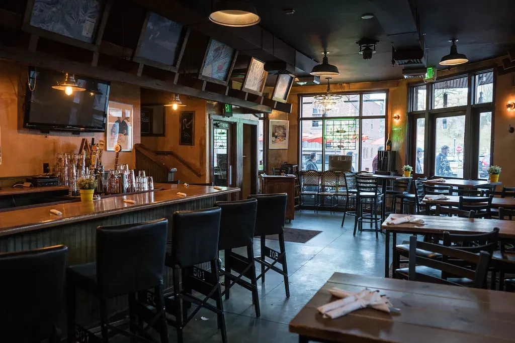 7. Your Social Life Will Not Build Itself Around Restaurant Tables (Park City Area Restaurant, Flickr, CC BY 2.0)