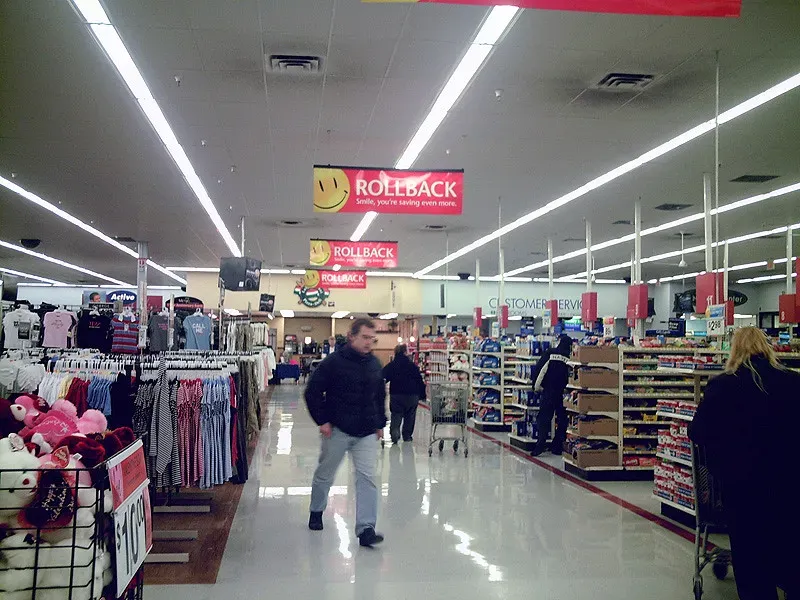 Walmart Started Pulling Back Machines in Strategic Locations (Image Credits: Flickr)